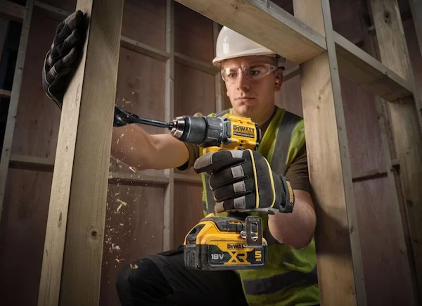 Аккумуляторная дрель-шуруповёрт DeWalt DCD794D2T — изображение 6