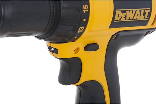 Аккумуляторная дрель-шуруповерт DeWalt DC721KA — изображение 3