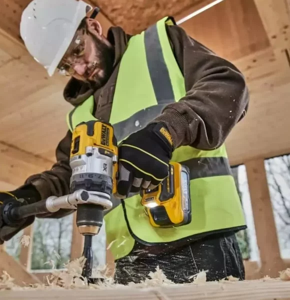 Аккумуляторная ударная дрель-шуруповерт DeWALT DCD1007WW1T — изображение 6
