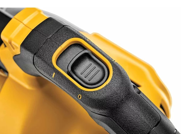 Аккумуляторный пылесос DeWalt DCV501LN — изображение 3