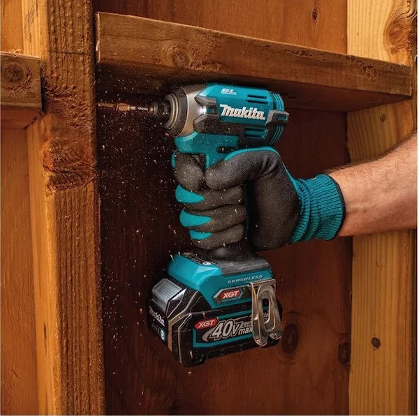 Винтовёрт ударный Makita TD003GZ — изображение 4